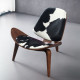 Chaise design Wegner CH07 Shell Cowhide