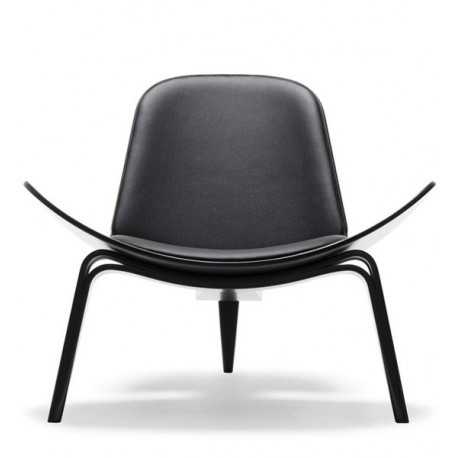 Fauteuil design Wegner CH07