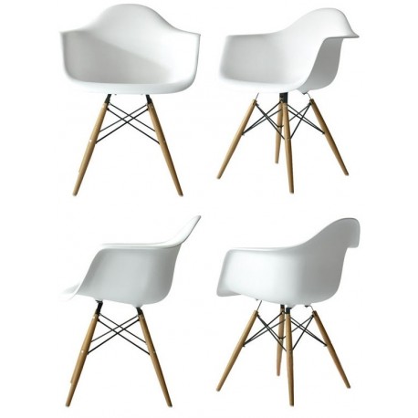 DAW Eames side chair in fiberglass